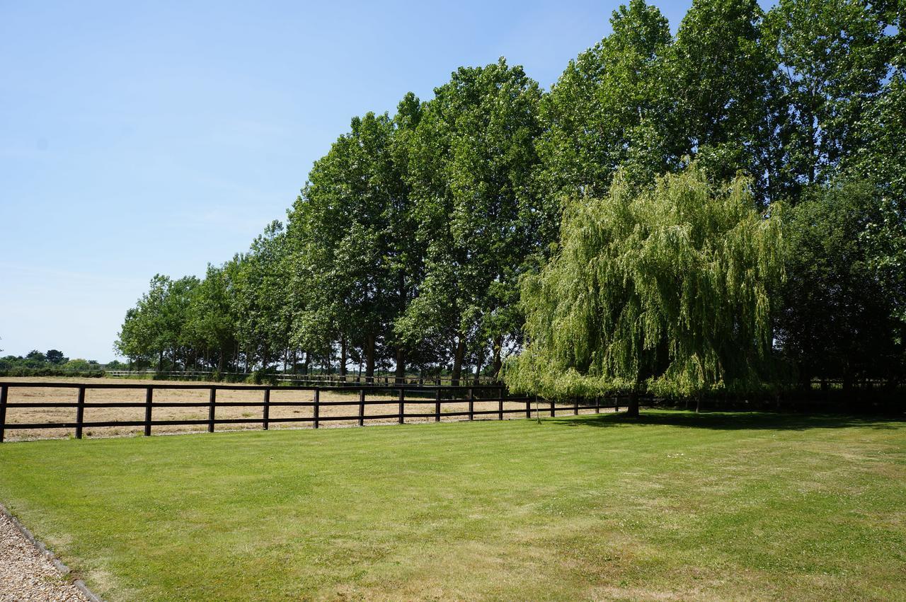 לינה וארוחת בוקר לימינגטון The Olde Barn מראה חיצוני תמונה
